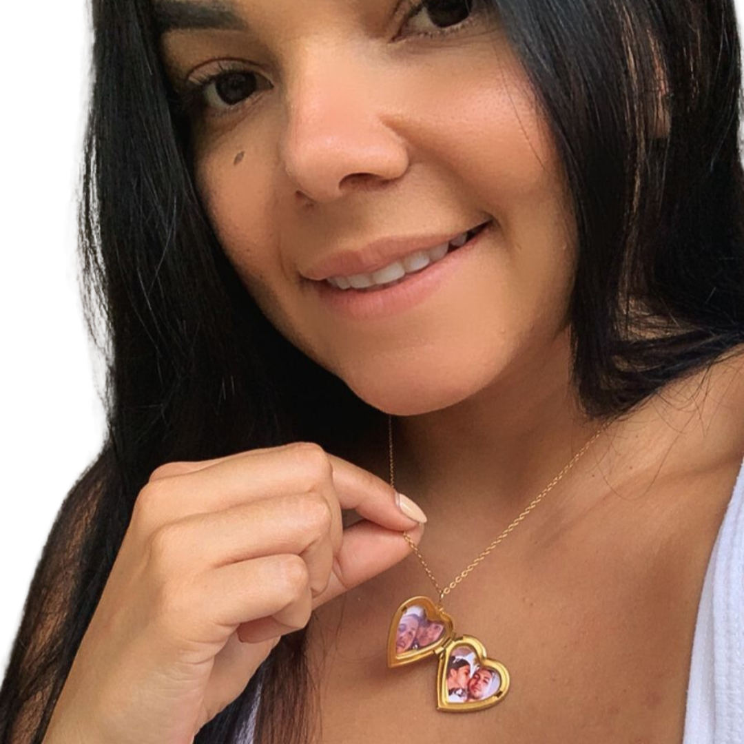 Cadena relicario de amor