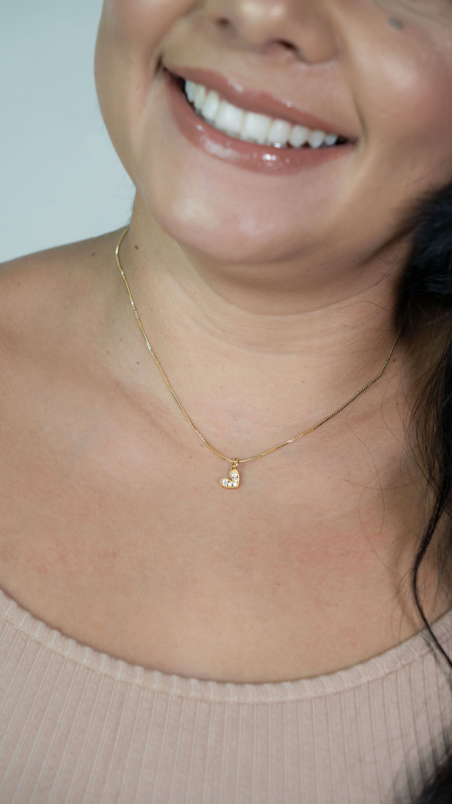 Cadena amor de esperanza transparente
