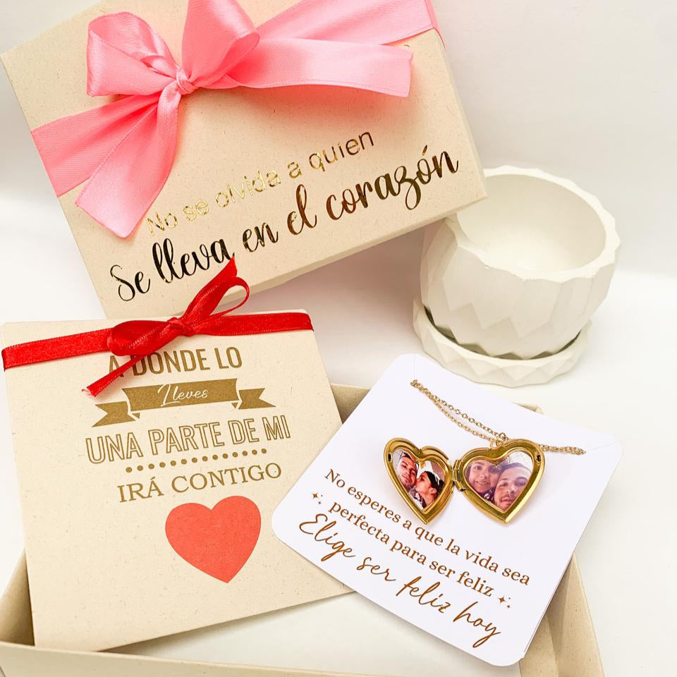 Cadena relicario de amor