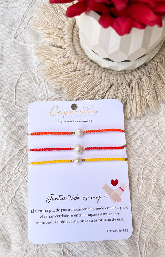 Pulsera juntas siempre
