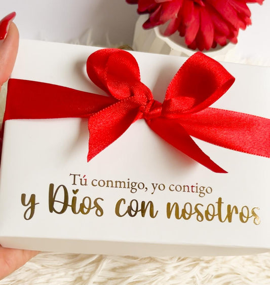 Empaque Dios con nosotros