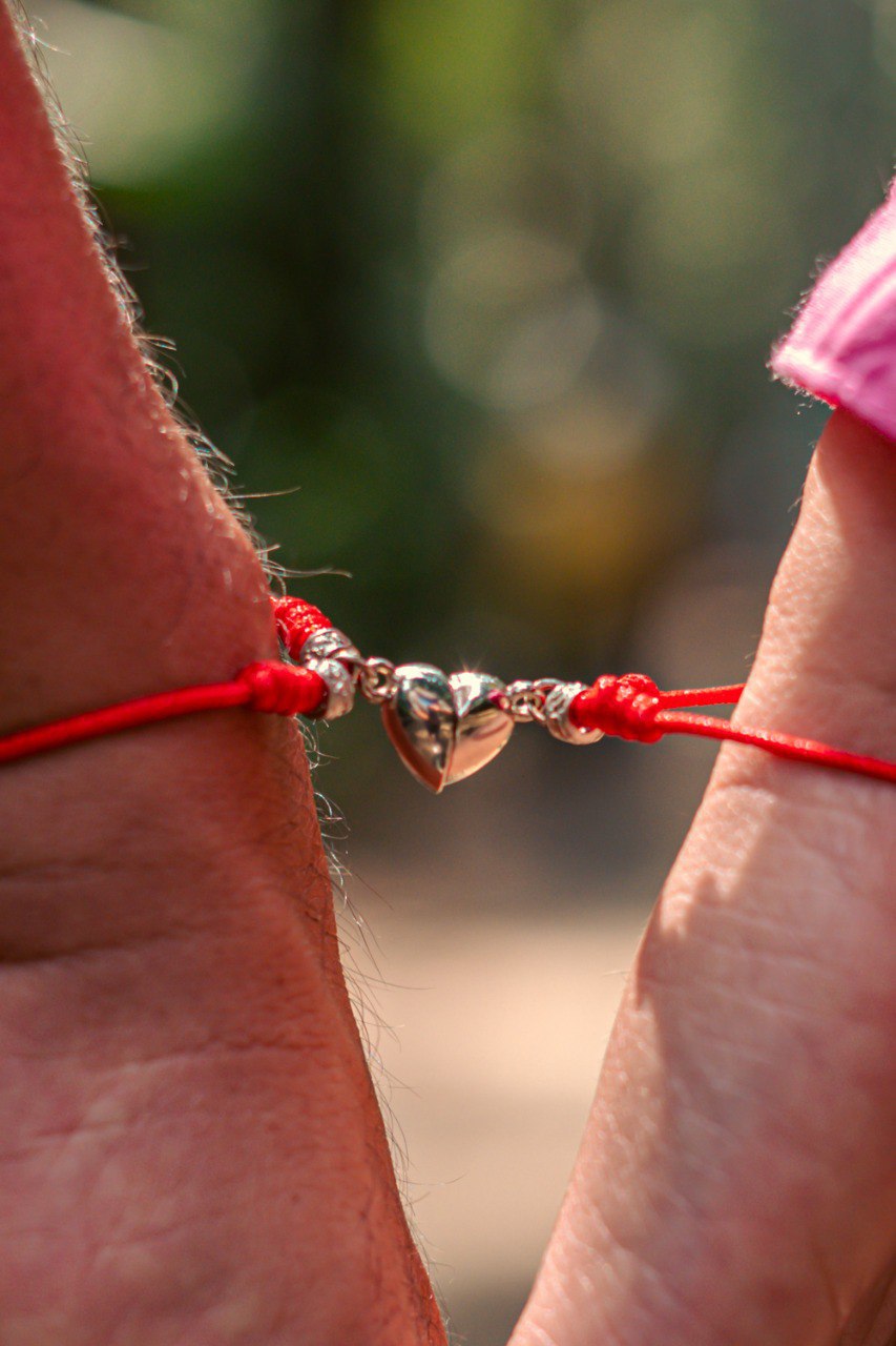 Pulsera hilos de amor