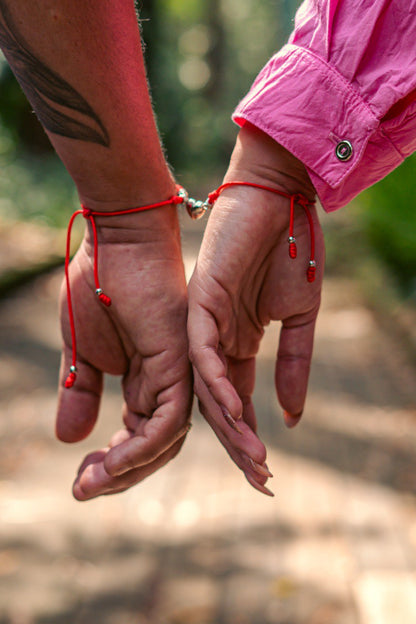 Pulsera hilos de amor