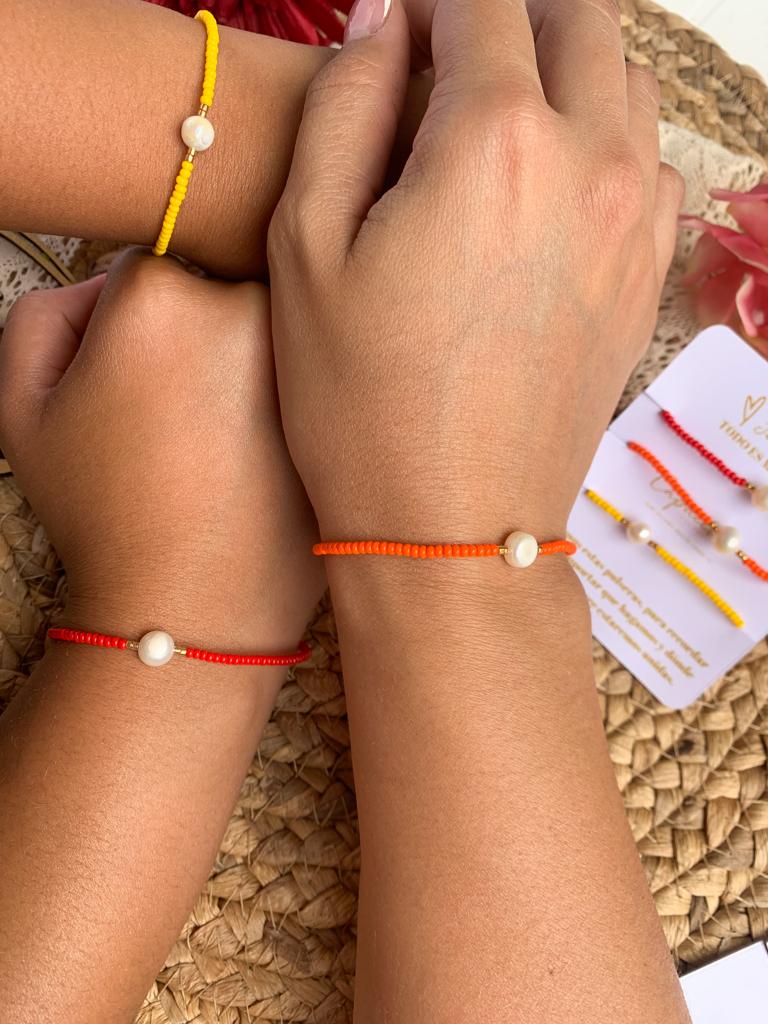 Pulsera siempre juntas